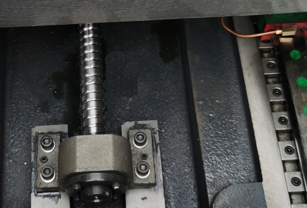 topmill-650s-4-axis-konstr-7.jpg